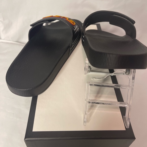 Gucci leather black slippers mens size US 6( Gucci size 6, women size US 8) new - Picture 7 of 16